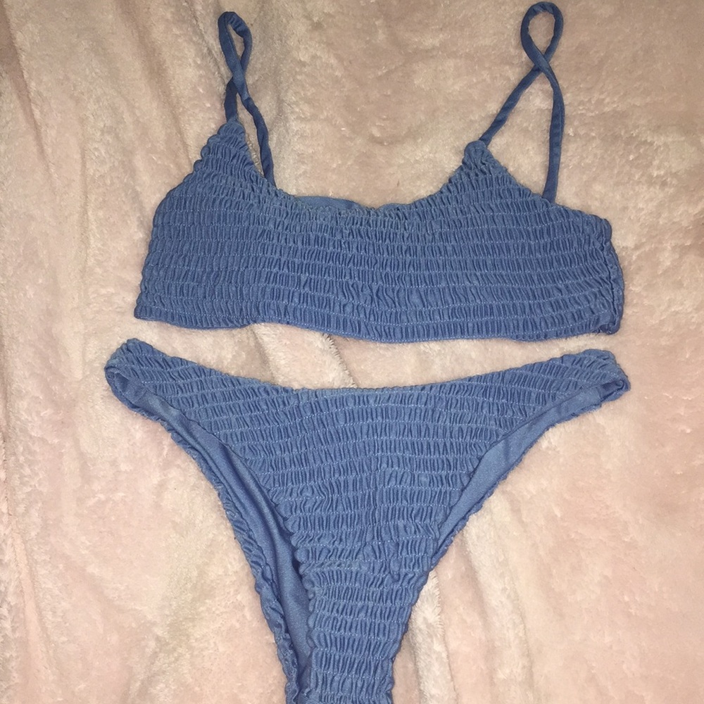 **SOLD**BLUE SCRUNCH BIKINI